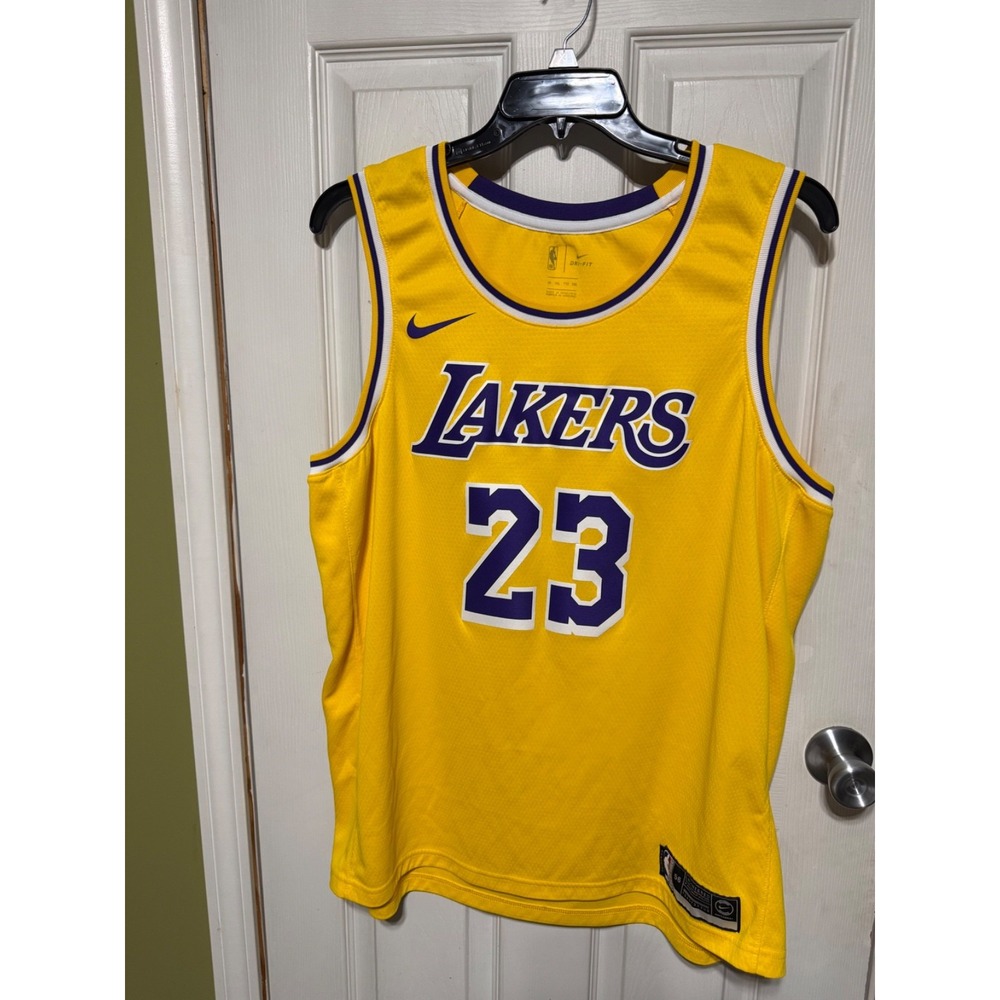 Nike LeBron James Lakers #23 Swingman Jersey Mens XXL Yellow Home
